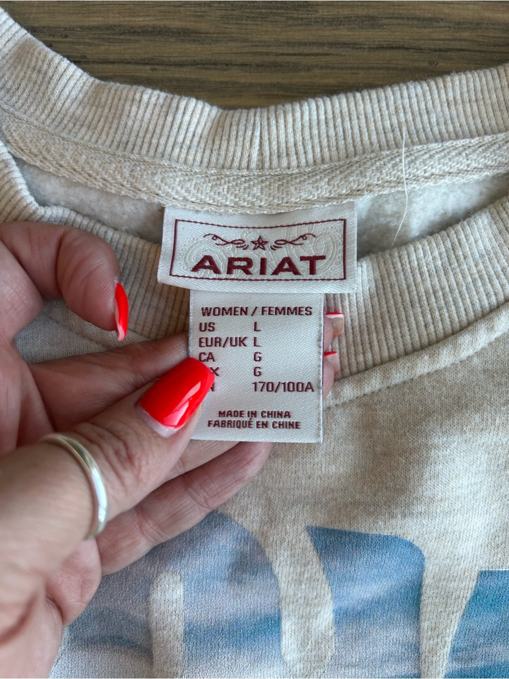 Ariat Women’s L “Cowboy” Cropped Sweatshirt  Oatmeal Tan with back detail - Picture 4 of 6